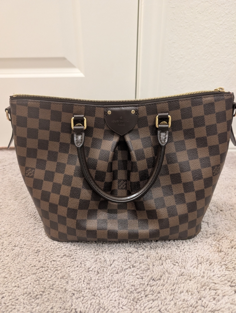 Authentic Louis Vuitton Sienna MM Damier Ebene w/COA